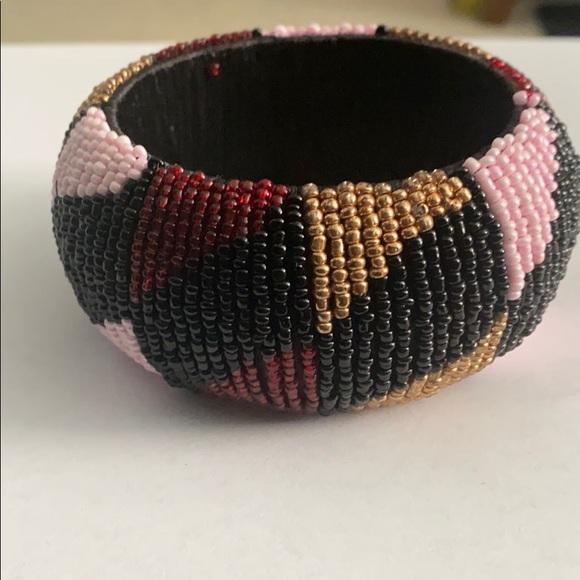 Beaded bangle bracelet - Picture 4 of 4